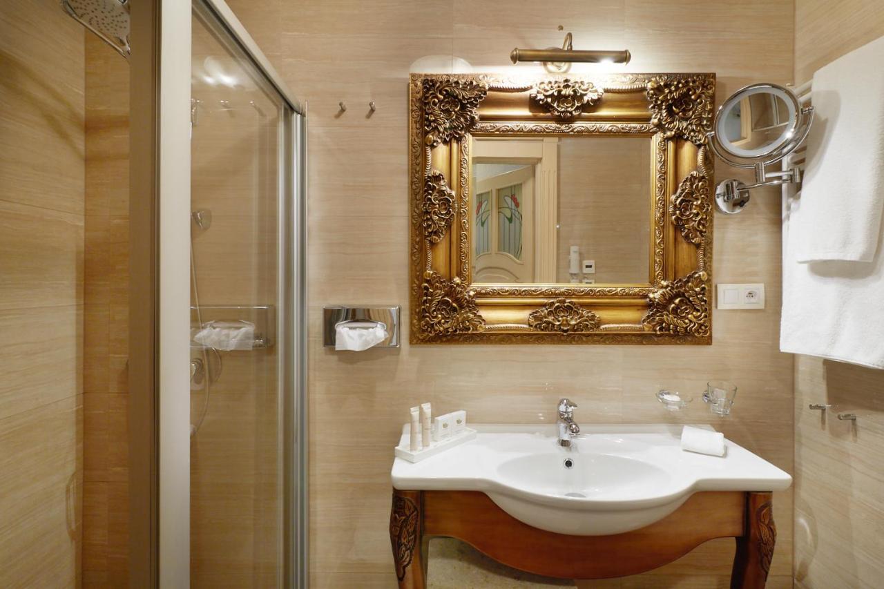 Bohema Boutique & 5*