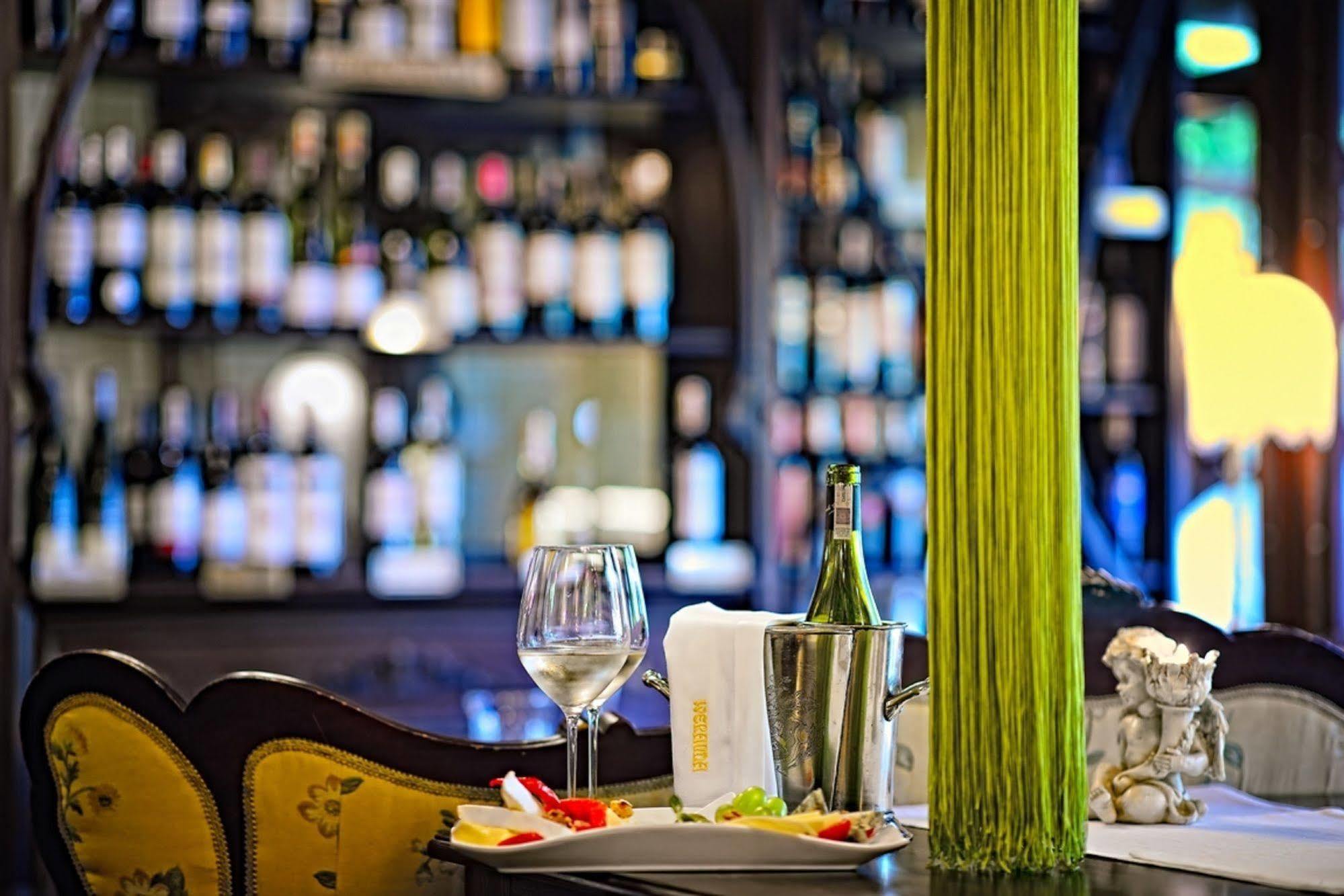Bohema Boutique & Hotell 5*